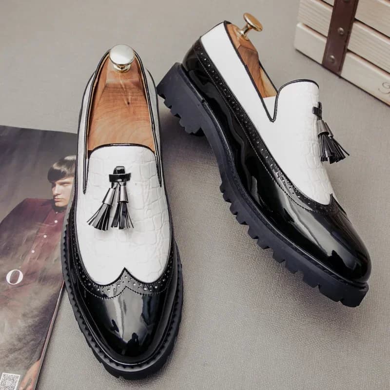 Scarpe eleganti da uomo per uomo Scarpe in pelle italiana Uomo Scarpe da uomo Mocassini Designer formale di grandi dimensioni Nero Bianco Matrimonio di lusso