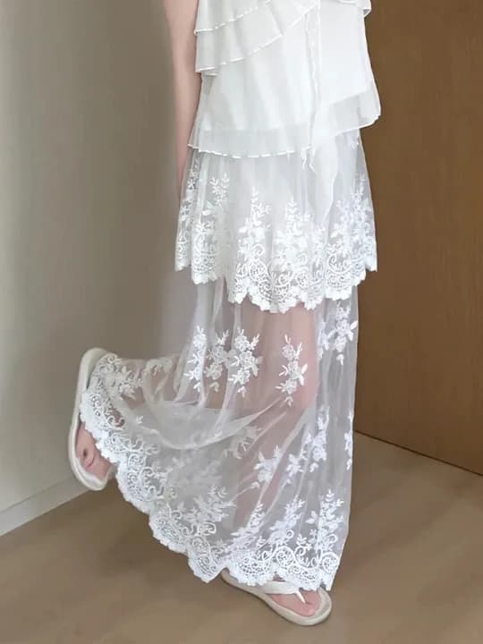 Korean Style Lace Splicing Hem Half Skirt Women's Mid-Length A-Line Skirt High Waist Slimming Polyester Fiber 2026 Autumn New