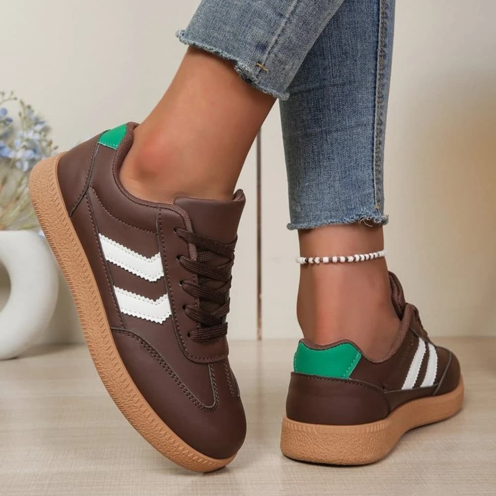 Retro Brown Flat Sneakers for Women Comfortable Casual Lightweight Sports Shoes Streetwear Trainers Vulcanized Women's Footwear