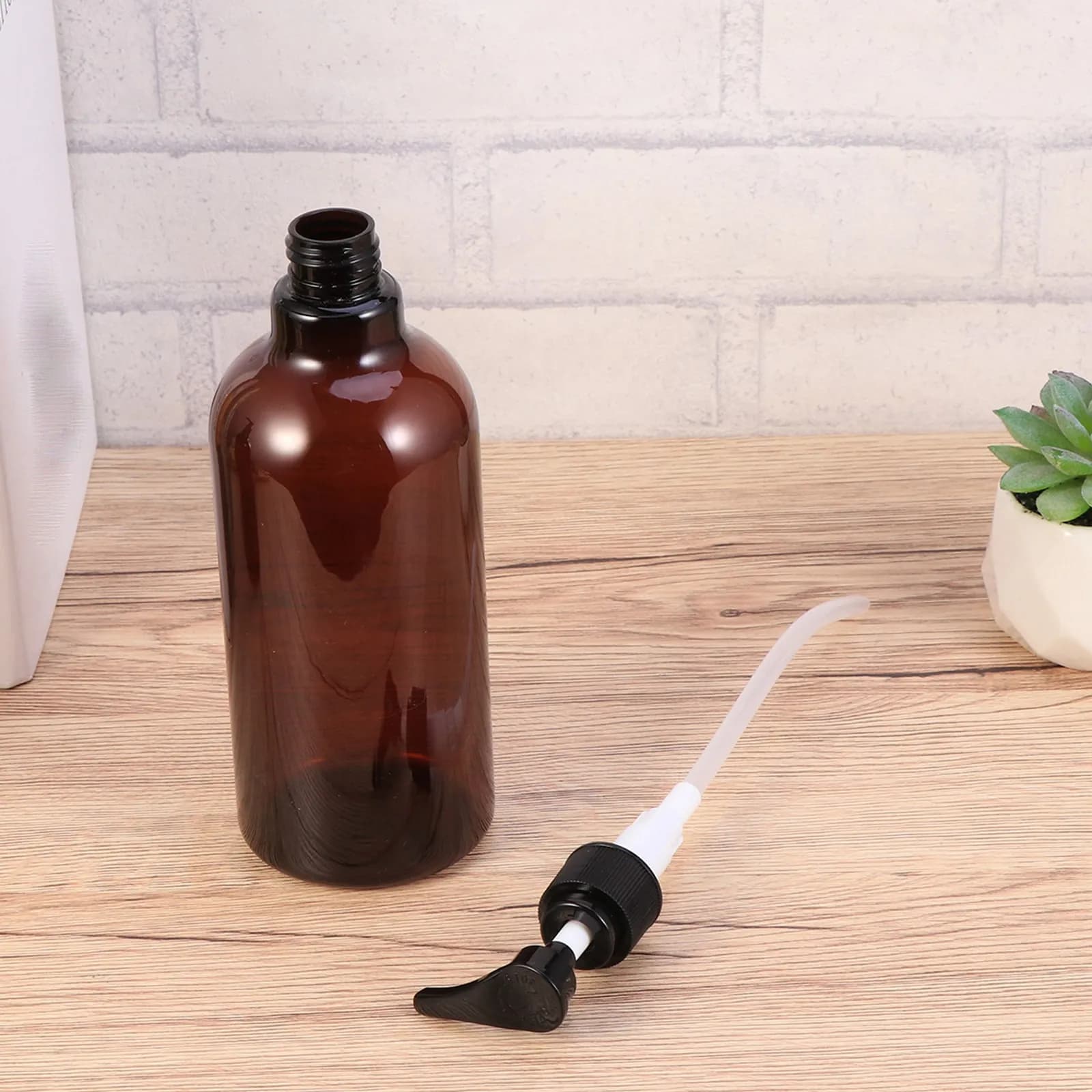 2 Pezzi Flacone Dispenser Shampoo da 500ml a Parete Spessa con Pompa a Pressione per Sapone Liquido, Bagnoschiuma, Miscele di Oli Essenziali, Ideale per Viaggi