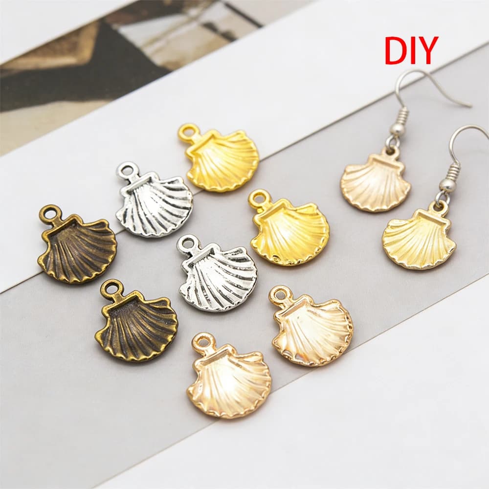 50 Pieces Metal Pendants Conchille Shape 18x15mm, Decorative Accessories Pendants for Creation DIY Jewelry, for Necklaces, Bracelets, Earrings