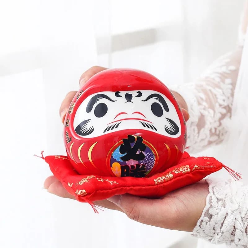 Figurina Daruma in ceramica giapponese da 4,5 pollici, ornamento Zen con figura FengShui, salvadanaio con ciondolo fortunato, decorazione da tavolo per la casa
