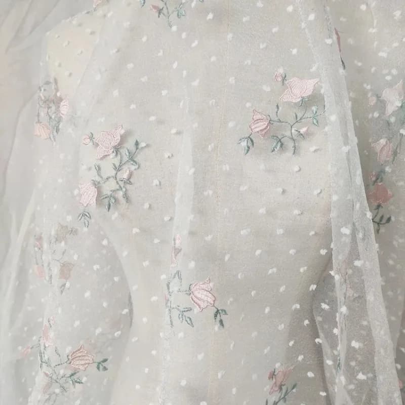 Tessuto di pizzo a pois ricamato a fiori in maglia bianca per accessori per abiti da bambola per abiti da sposa