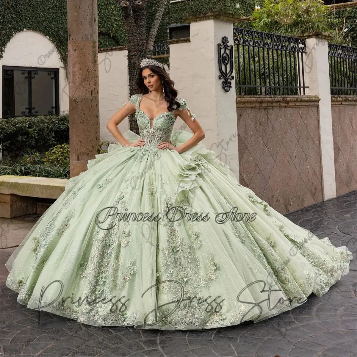Elegent Messico Principessa Abito stile Quinceanera Corsetto Abito Fiore Cristalli Perline Abiti da 15 anni Abito da festa di compleanno Personalizzato