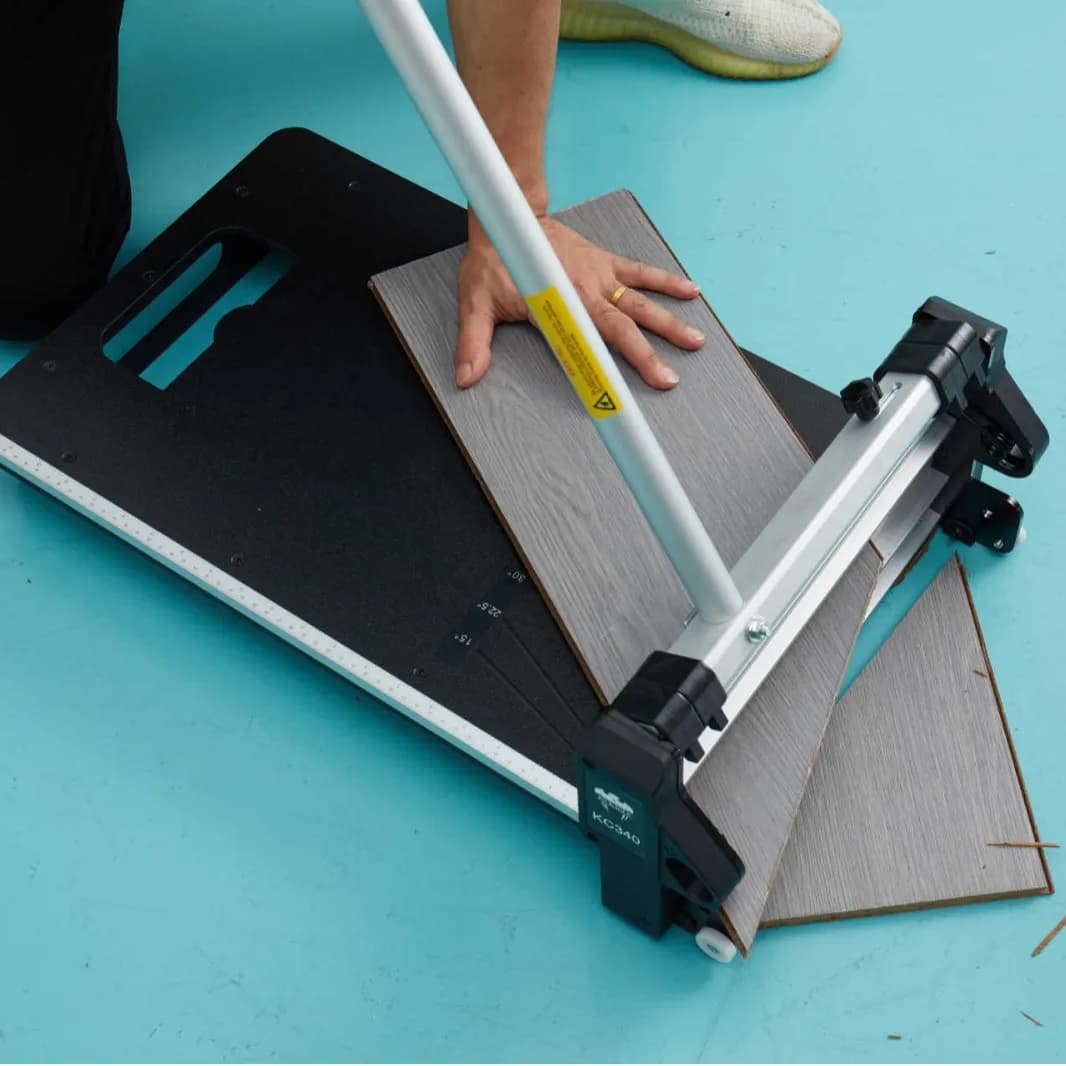Reinforced Blade for Tile, Vinyl, Wood, LVT & WPC Flooring Cutter – Side Trim Tool for Yuge Cutting Machine