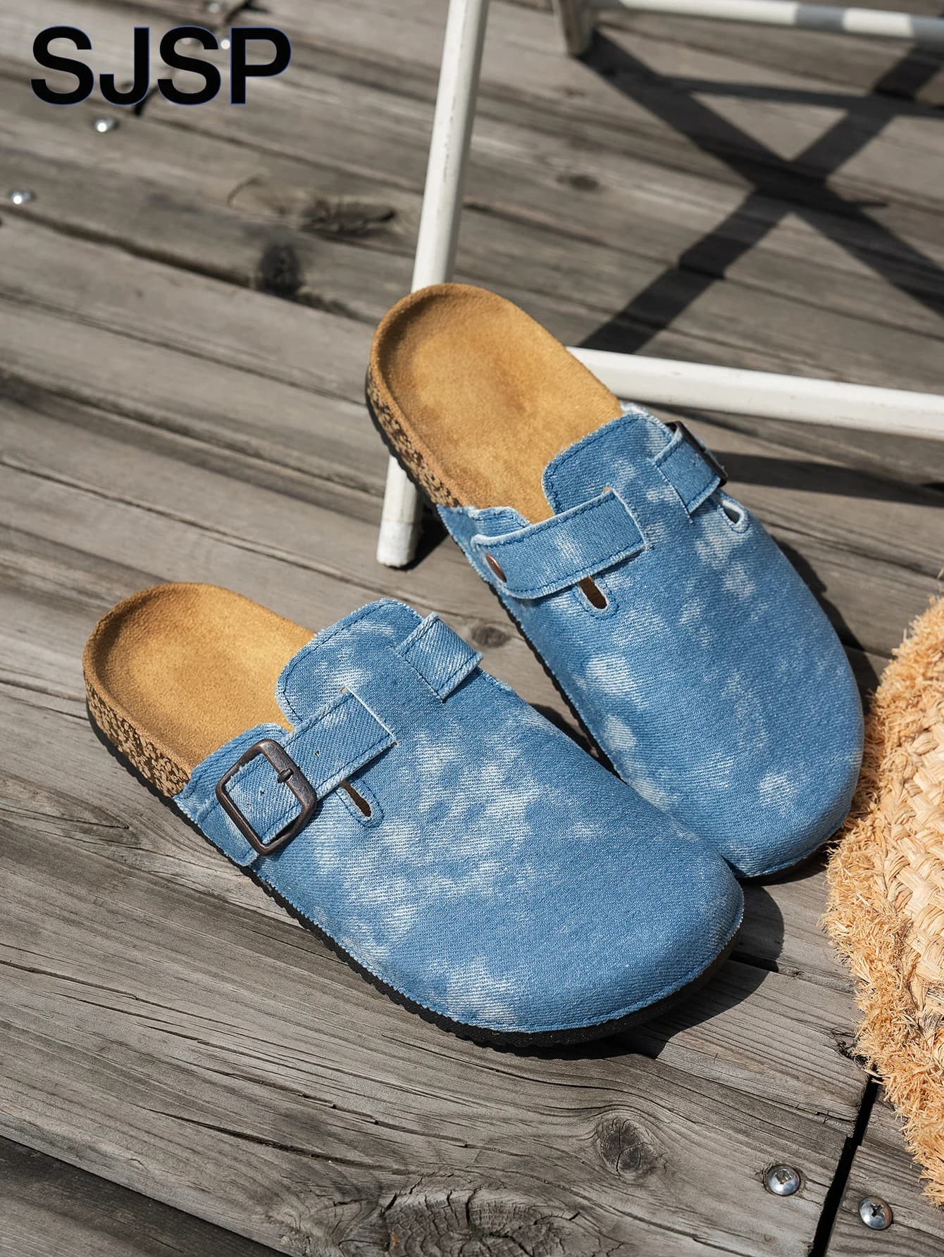 2025 Nuovo modello per tutte le stagioni, scarpe casual alla moda antiscivolo per interni ed esterni da donna autunnali e invernali, pantofole piatte a mezze dita con suola spessa in sughero, pantofole slip-on, design con fibbia casual adatto per tutte le stagioni e attività all'aperto