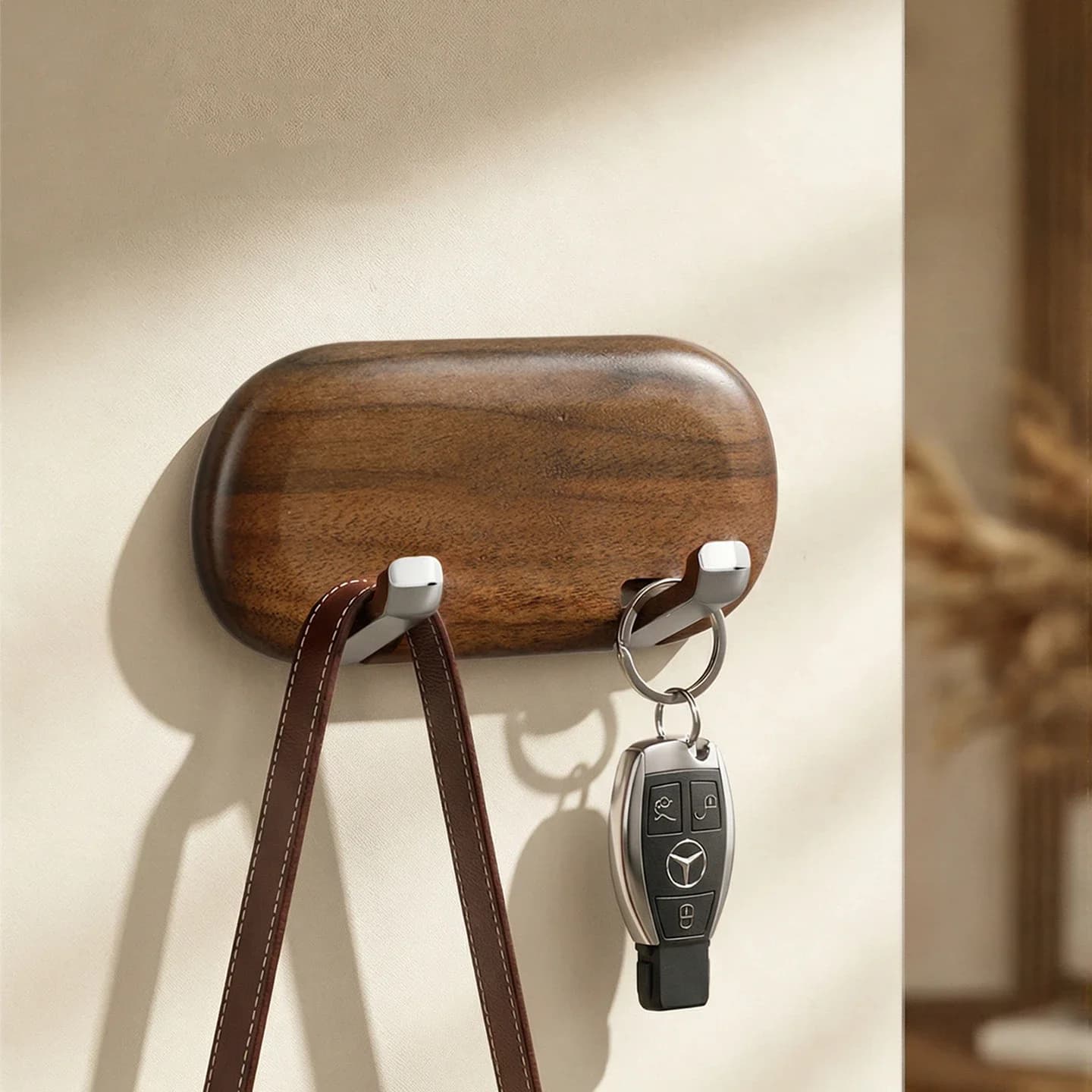 Medieval style walnut wall hanging clothes hanging hook wholesale no punch suction cup bathroom kitchen toilet door back hook