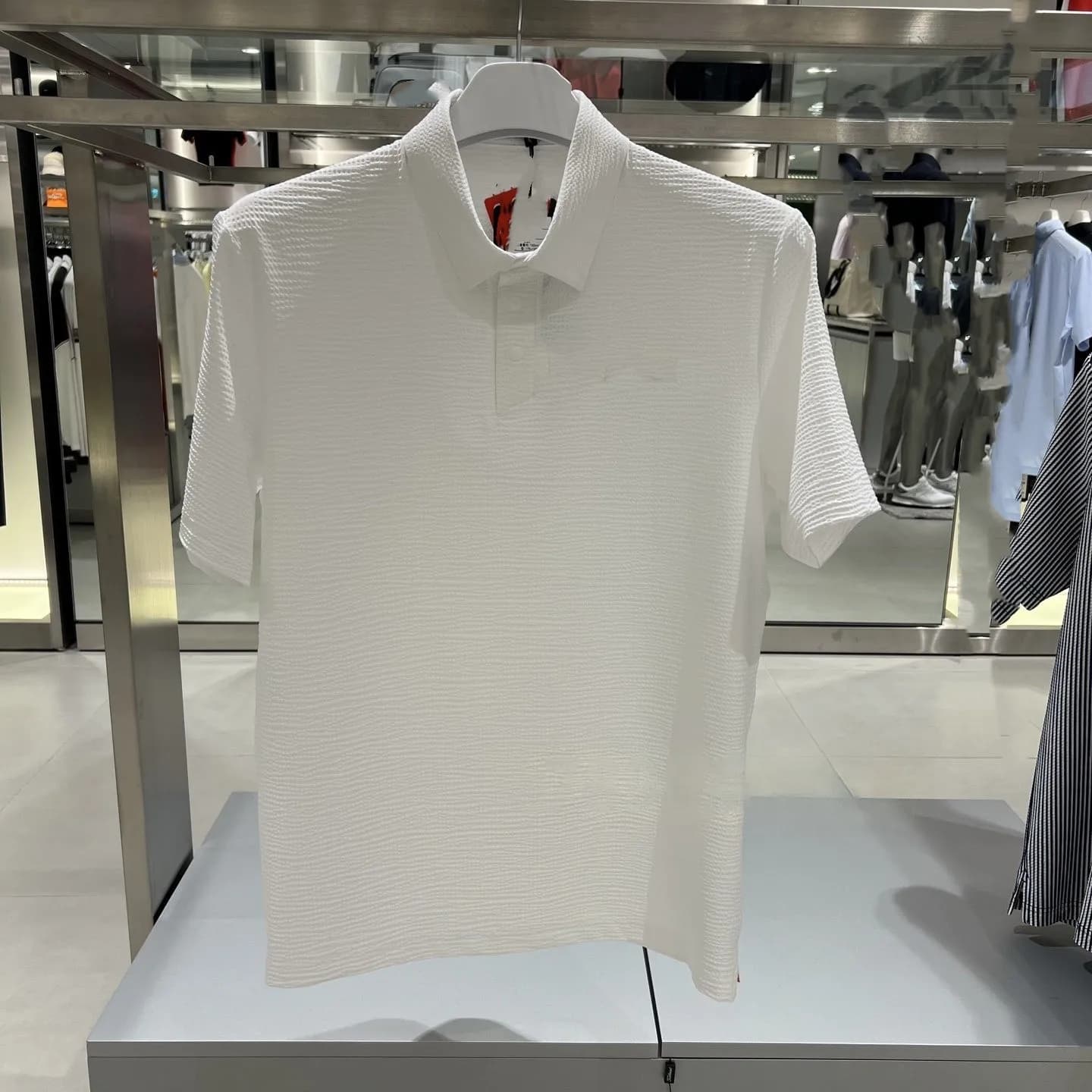 Trendy Men Golf Polo Shirt Summer Breathable Short Sleeve Top Minimalist Sports Tees Luxury Golf Apparel Outdoor Athleisure