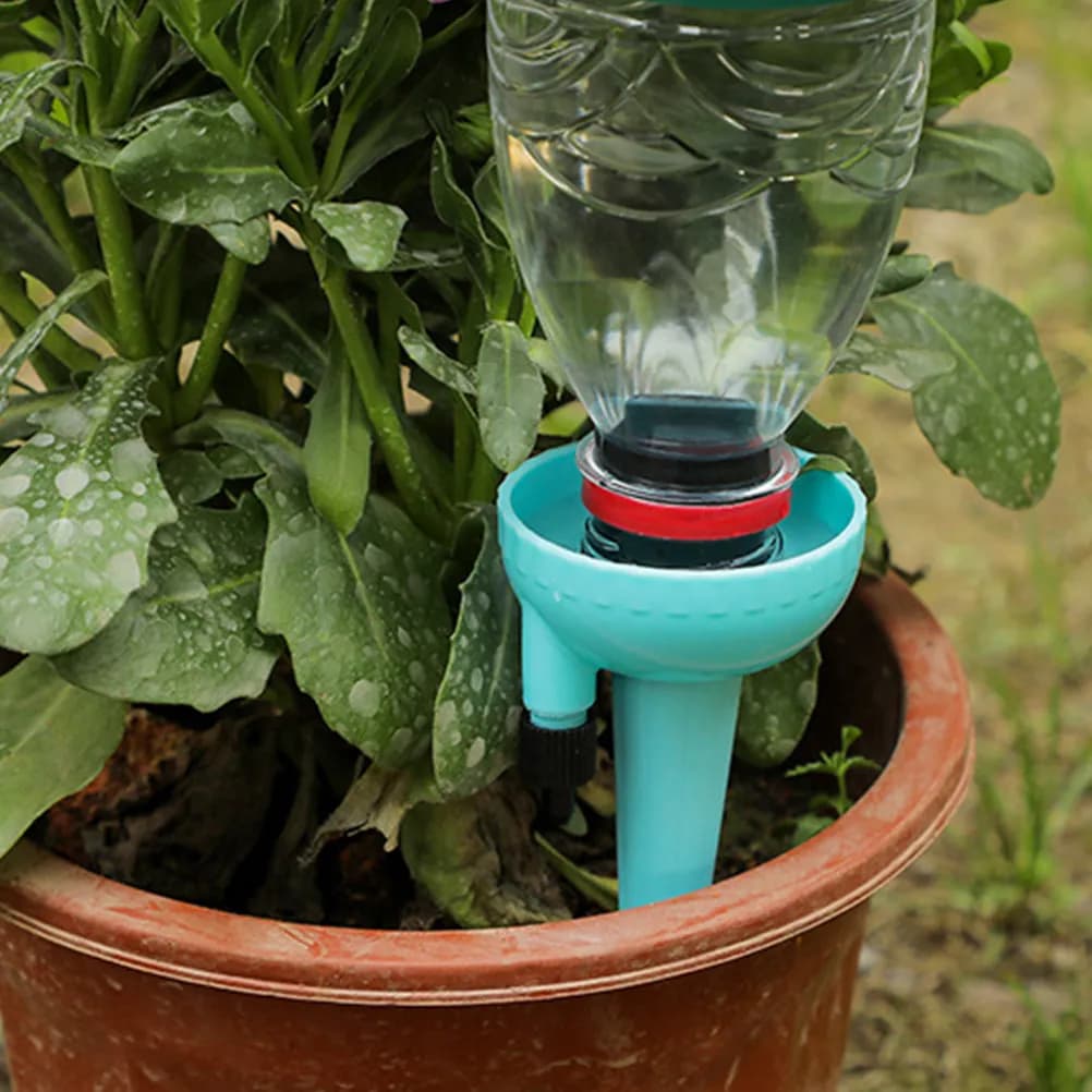 Set di 8 Dispositivi di Irrigazione Automatica in Materiale PP Leggero, Gocciolatori Regolabili per Piante da Interno in Vaso
