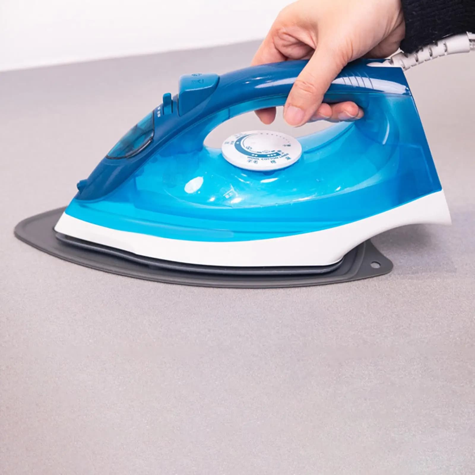 Silicone Ironing Mat Portable Heat Resistant for Flat Iron Ironing Board