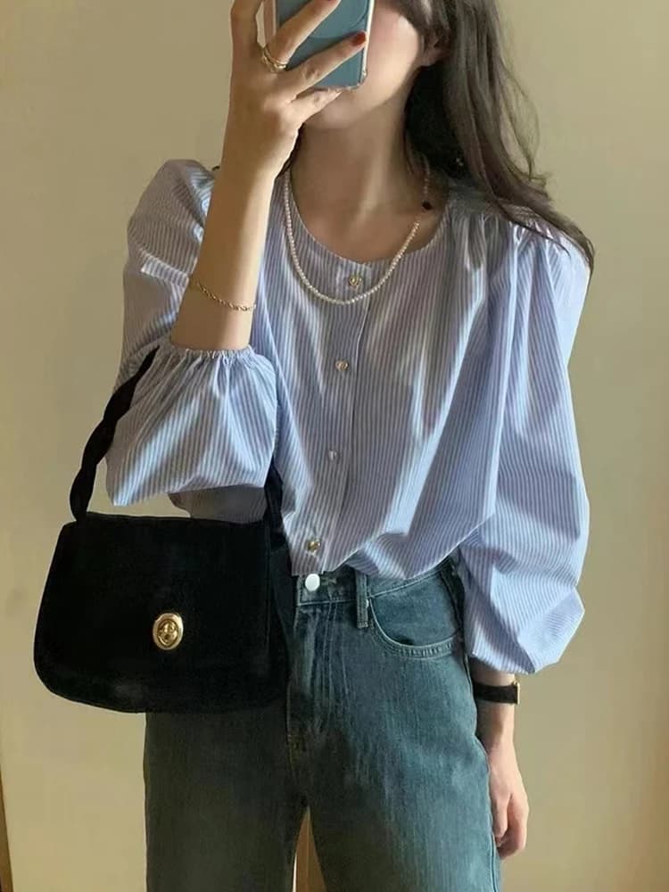 Elegant Women's Long Sleeve round Neck Striped Shirt Button up Chic Heart Button East Gate Unique Fashion Polyester Fiber Blouse