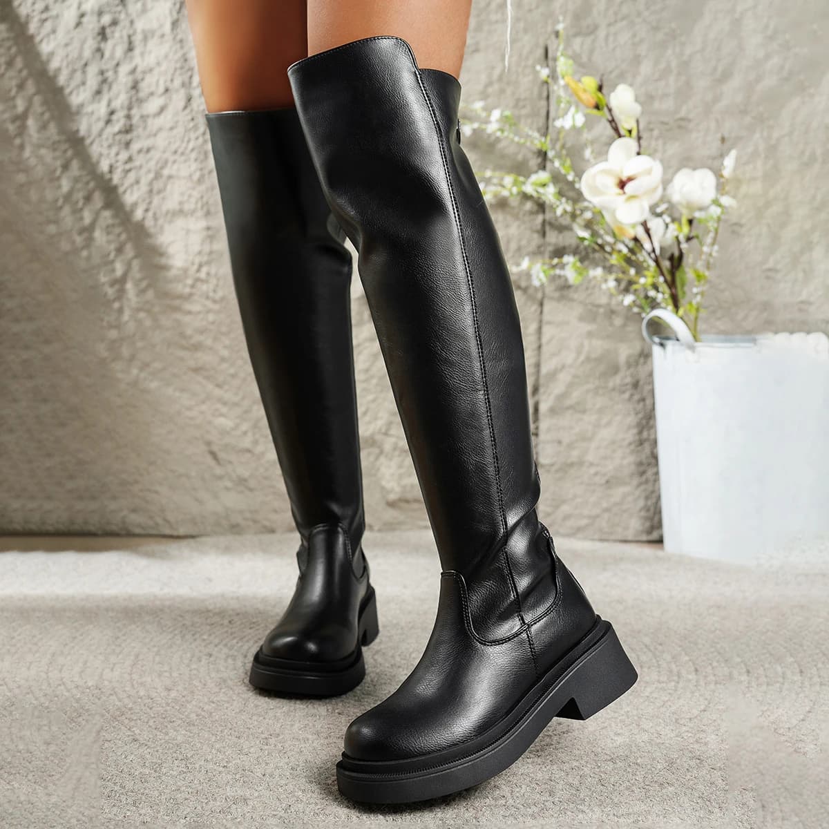 2026 Stivali da moto da donna nuovi invernali Stivali alti con cerniera sopra il ginocchio da donna Stivali da donna eleganti e casual da festa