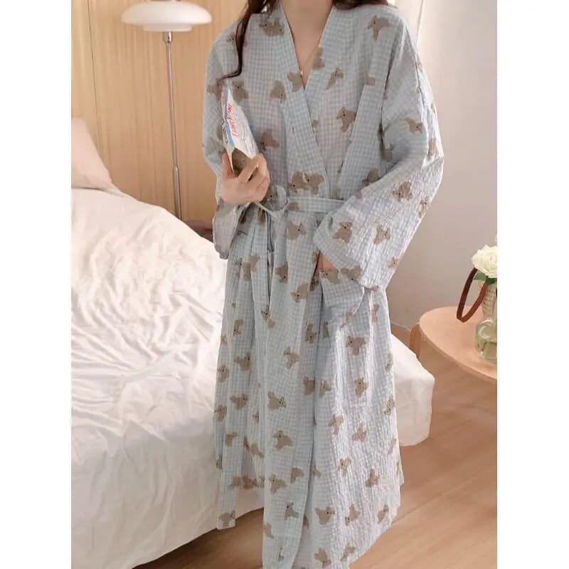 Spring and Summer Women's Morning Robe, Bathrobe, Blue Checkered Loose and Comfortable Long Sleeved Home Sleepwear, Nightgown