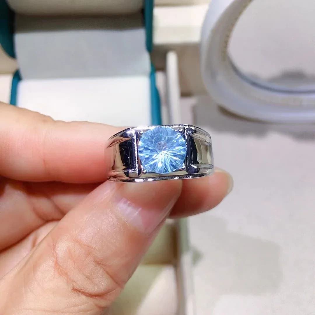 Anello da uomo con topazio azzurro brillante da 2 ct Anello con topazio naturale da 8 mm * 8 mm per uomo Gioielli con topazio in argento 925 per l'uso quotidiano