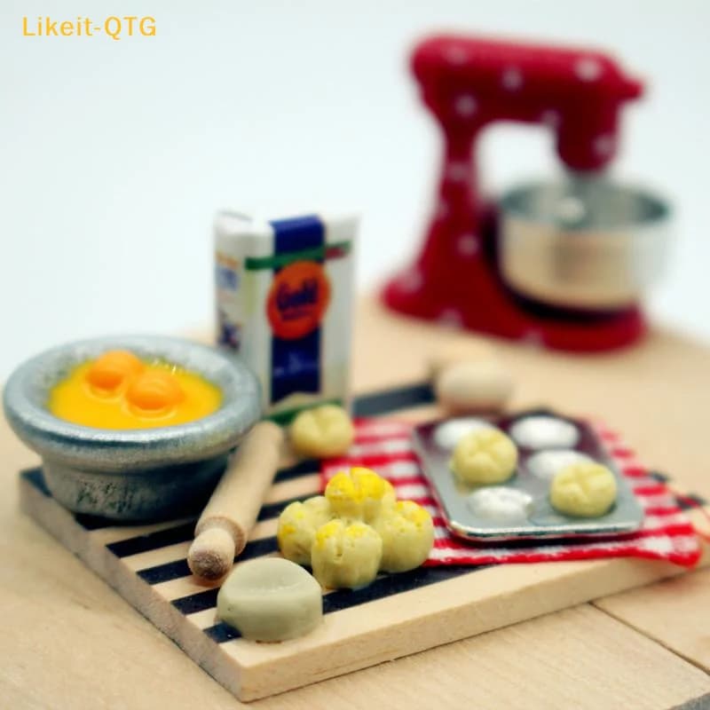 Toy Set for Doll House: Sweet Preparation Station, Cutters for Eggs, Milk and Bread, Miniature Models, Kitchen Accessories, Children's Toys