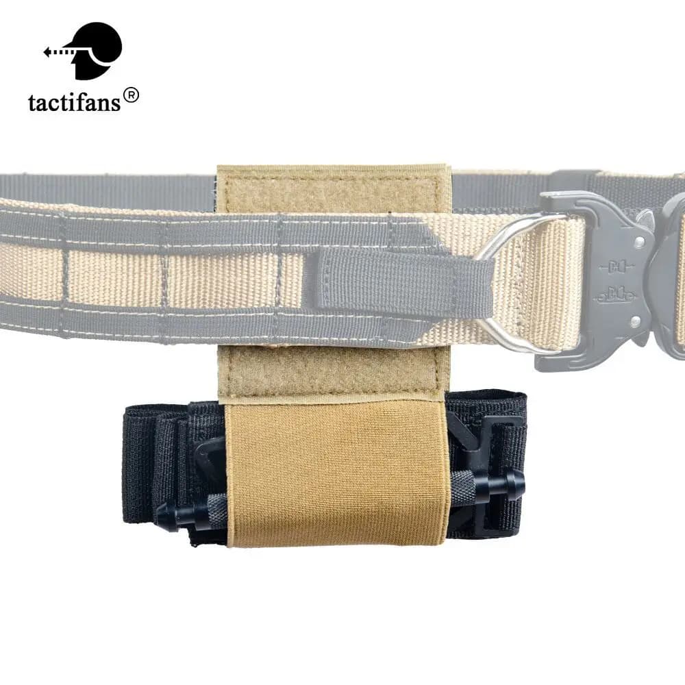 TQ Supporto per laccio emostatico elastico Custodia sicura con gancio e anello per cintura da competizione Airsoft Chest Rig Gilet da caccia Portapiatti