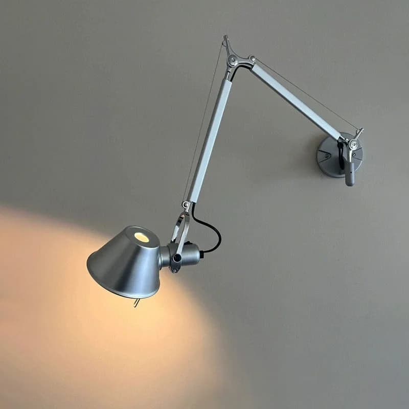Lampada da parete semplice in stile industriale moderno Lampada da lettura a LED con braccio oscillante pieghevole Soggiorno Camera da letto Comodino Scrivania Lampada da parete a braccio lungo