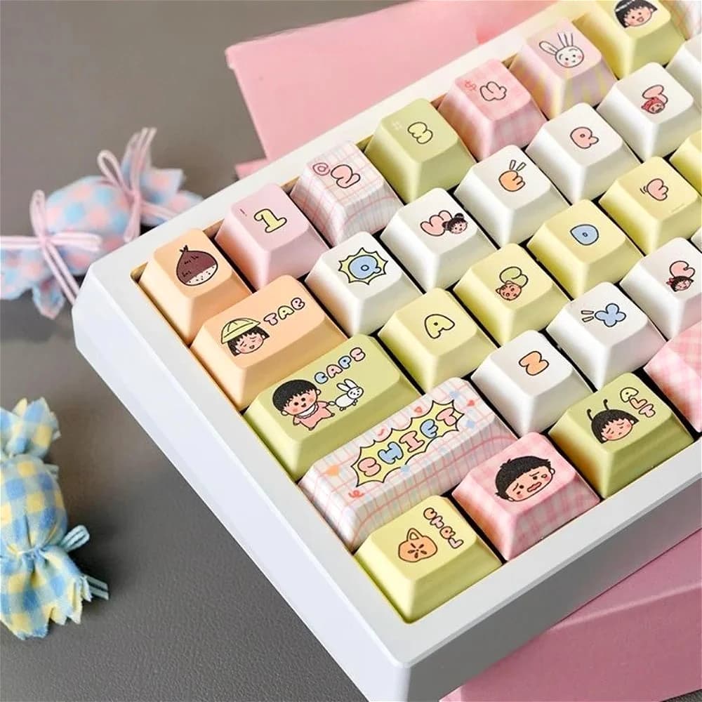Little Maruko Cute Keycap PBT 130 Key Cherry MOA Anime Cartoon Tema Adatto per Mx Gateron Kailh Switch Tastiera Meccanica