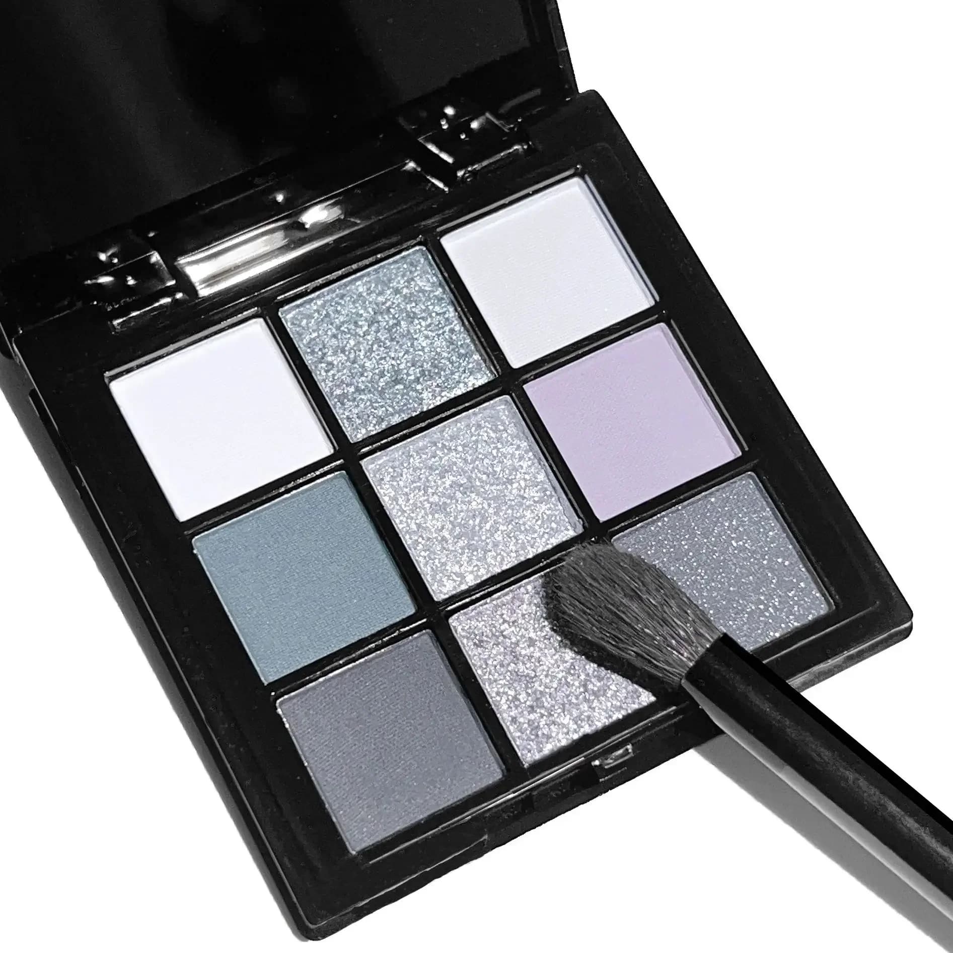Tavolozza di ombretti da 9 colori, colore nero scuro grigio argentato Shimmer Finitura opaca Trucco per spettacoli per feste in stile smokey