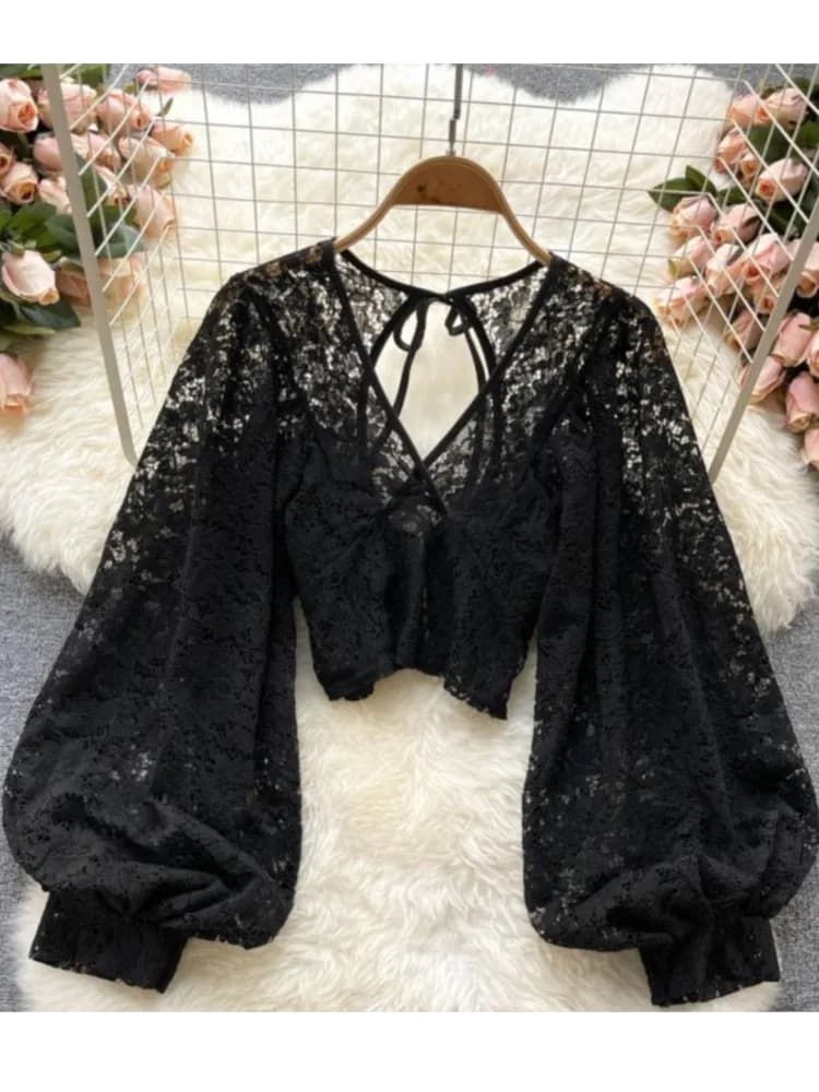 Autunno Camicette di pizzo sexy per le donne Elegante scollo a V Puff manica lunga aperta sul retro Top corti Festa femminile Blusas 2025 Abbigliamento femminile