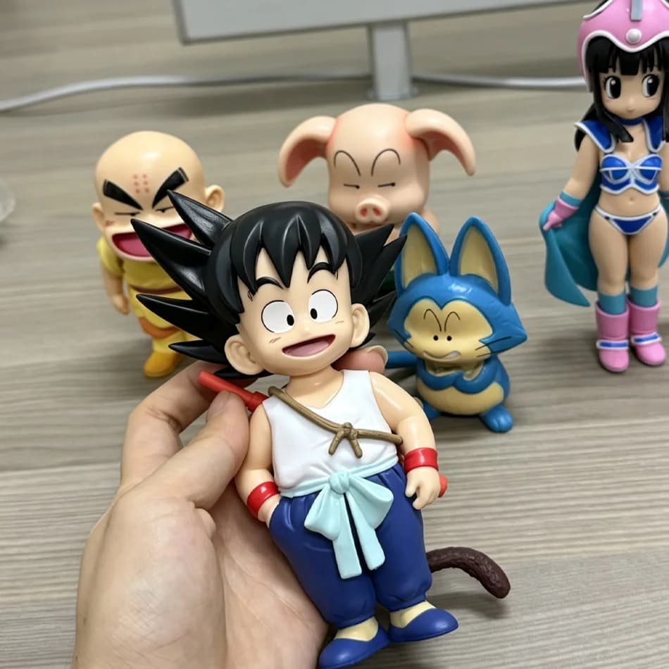 Set di Action Figure Anime Dragon Ball Super Saiyan Son Goku con Krillin, Chichi, Bulma - Modellini da Collezione per Bambini