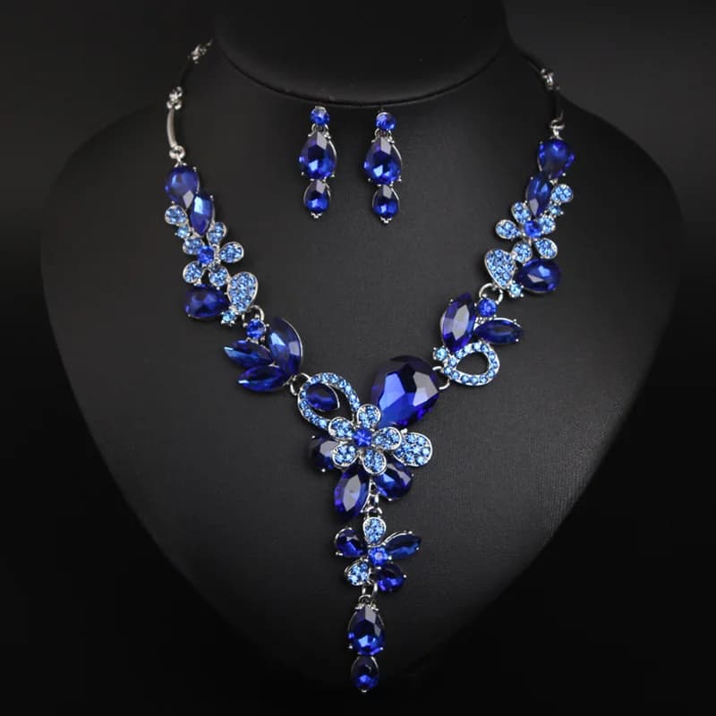 Crystal petal style necklace and earrings set. High-quality waterproof jewelry. Gift for your wife.
