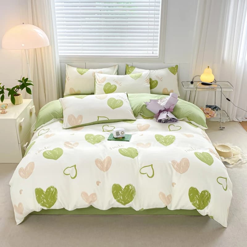 Set of Four Pieces Class A Washable with Love Printing, Polished Cover, Sheet, Four Piece Set for Student's Dormitory