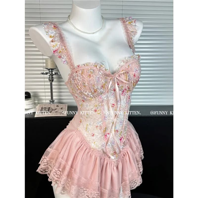 Pure lace floral suspender nightgown women with chest pads gather and show thinness pajamas