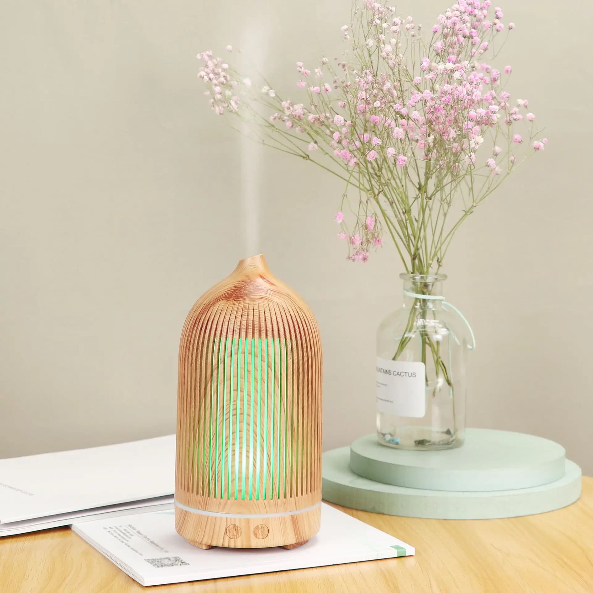 Diffusore di aromaterapia, diffusore a vaso da 200 ml con luci colorate a 5 V, diffusore di oli essenziali con atomizzazione effetto legno per casa e ufficio
