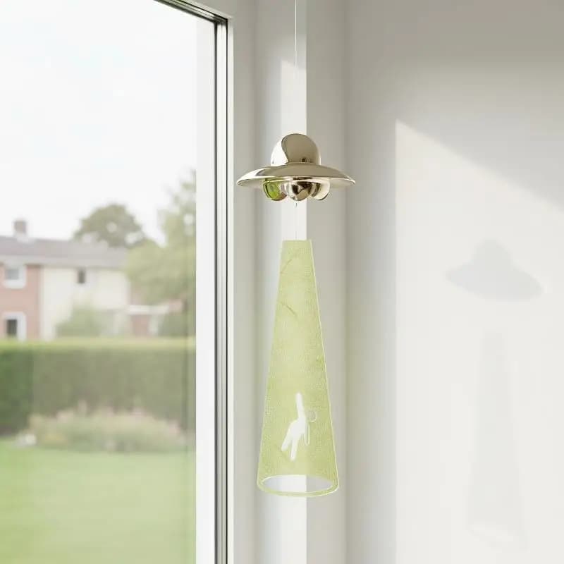 Creative UFO Alien Abduction Wind Chime With Shadow Effect And Glowing Design For Home Balcony Patio Decor Space Fans Gifts