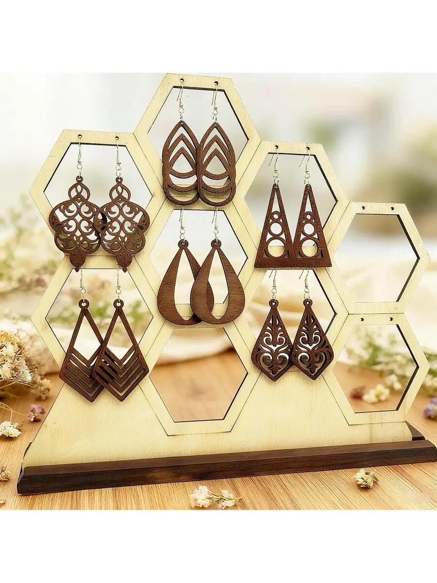 6 Pairs Bohemian Wooden Hollow Dangle Earrings Geometric Teardrop Triangle Design Lightweight For Women Daily Wear