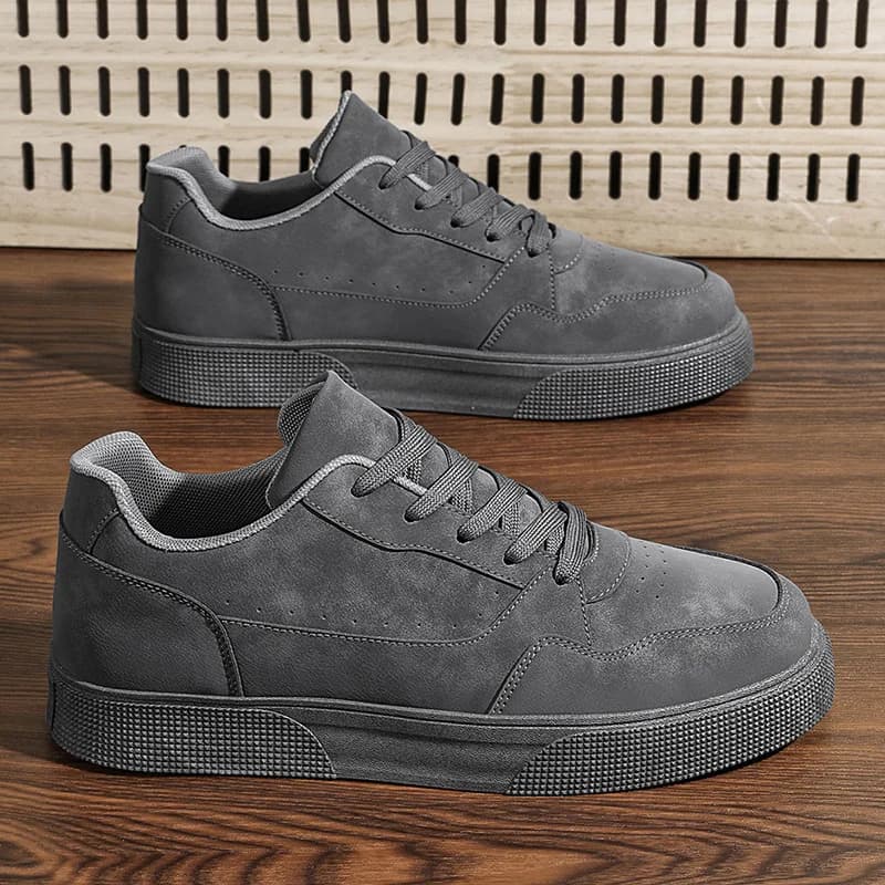 Men's Autumn Casual Sports Board Shoes Thick soled Board Shoes Casual Shoes Large Outdoor Running Shoes