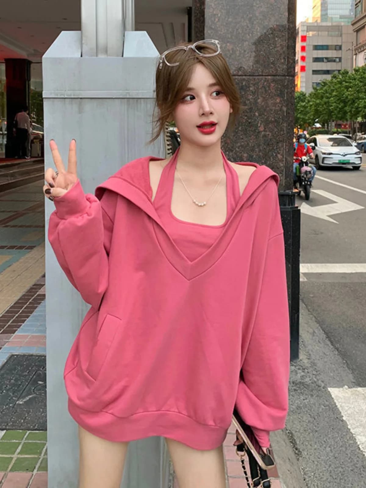 Pink V-Neck Hoodie Dress Set Trendy Streetwear Style Long Sleeve Loose Fit Mid-Length Casual Outfit Two-Piece Ensemble