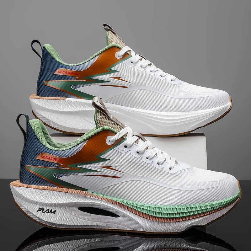 Unisex casual sneakers: upper and breathable sole, light shoes for all seasons, gym and daily clothing, low design with round tip available, comfortable to wear all year round, suitable for sports, camping and casual clothing, unisex