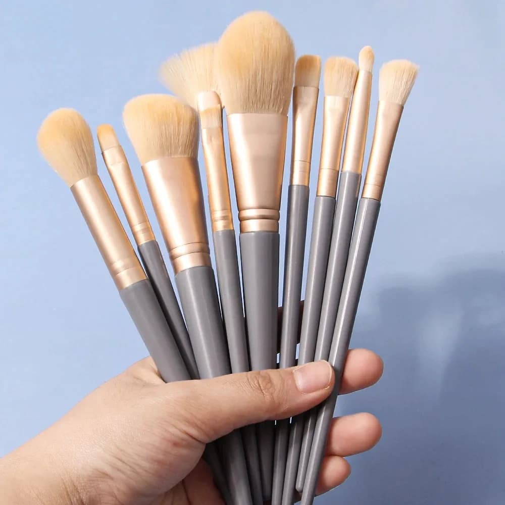 10 Pcs Makeup Brush Set - Professional Cosmetic Brushes for Foundation, Concealer, Powder, Blush, Eyeshadow, Vegan Cruelty-Free