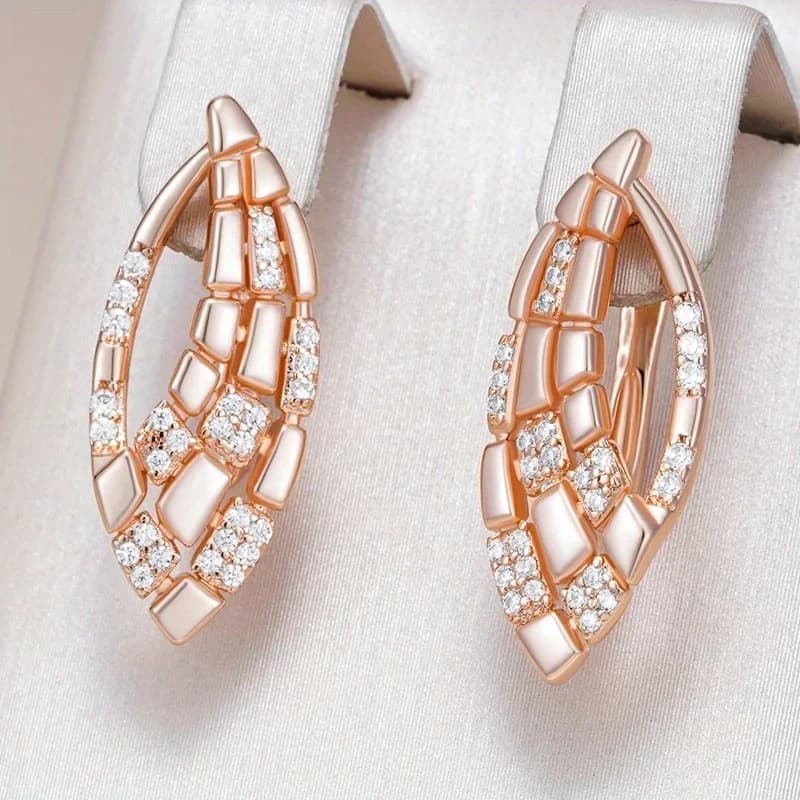 Orecchini Pendenti a Forma di Foglia con Zirconia Sintetica Lucida, Eleganti e Raffinati, per Donna, Ideali per Matrimoni e Fidanzamenti