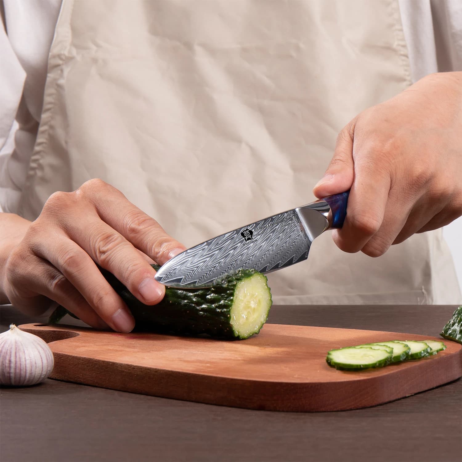 Coltello da Cucina WILDMOK - Coltello Multiuso per Pelare e Tagliare a Cubetti, 5 Pollici in Acciaio Damasco VG10 a 67 Strati con Manico in Resina