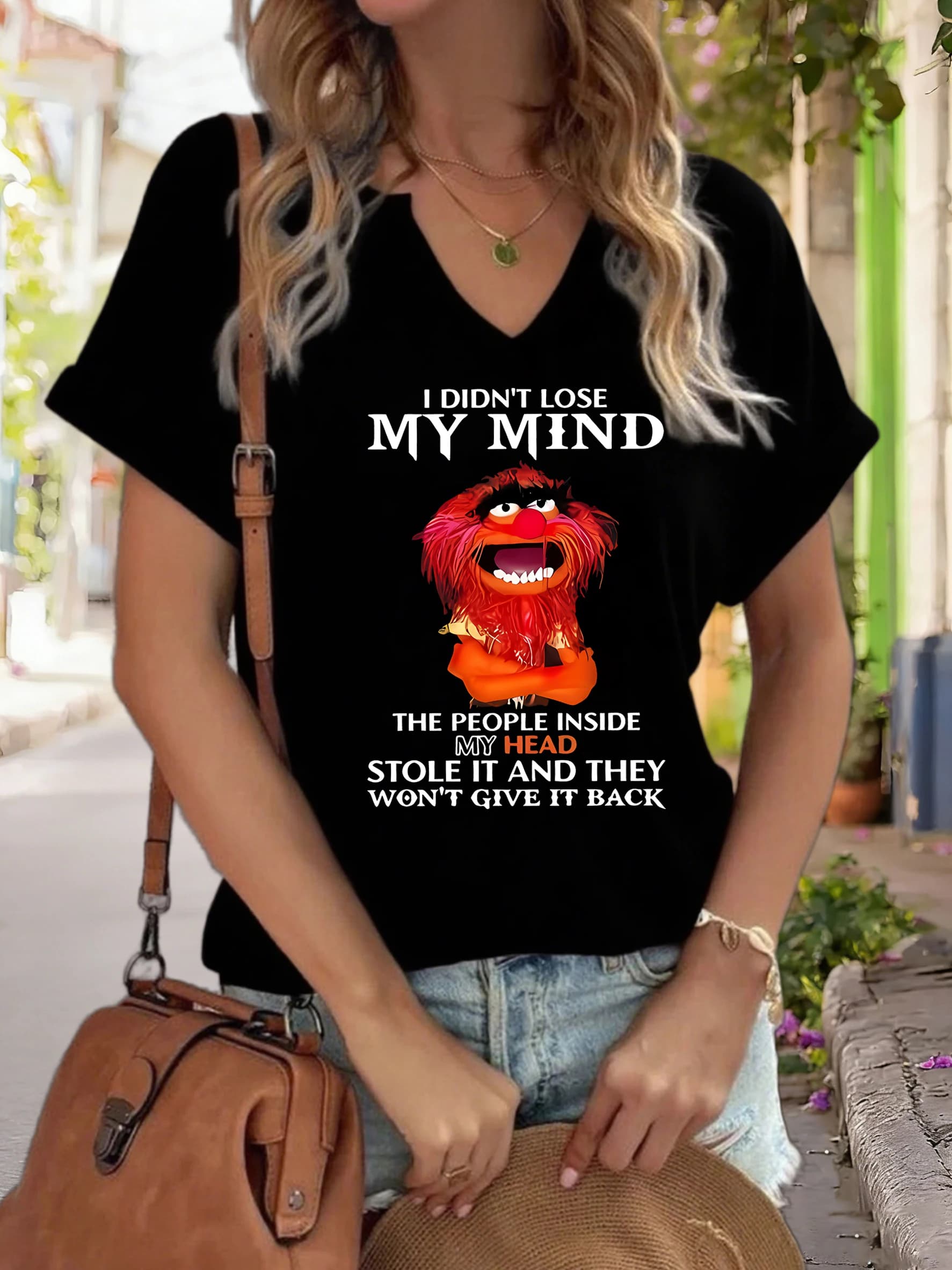T-shirt da donna con scollo a V con stampa grafica "I Didn't Lose My Mind", maglietta divertente con stampa di cartoni animati, top casual divertente a maniche corte