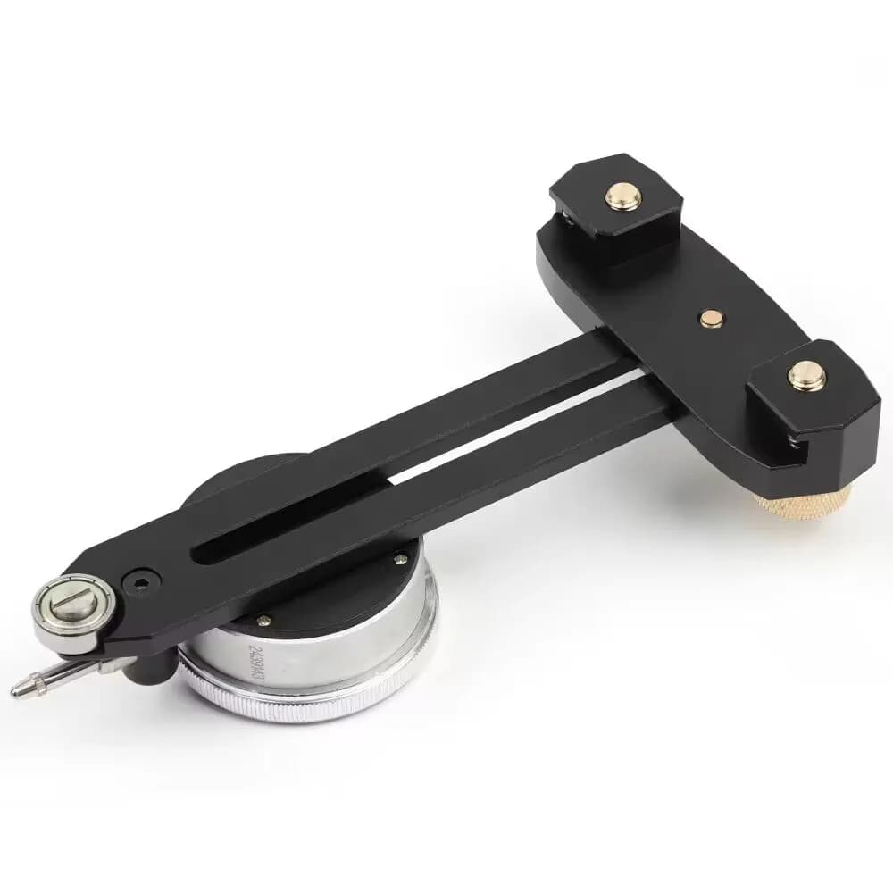 Leveling monitor for saw blade, auxiliary guide for feeding thin slabs for bench saw