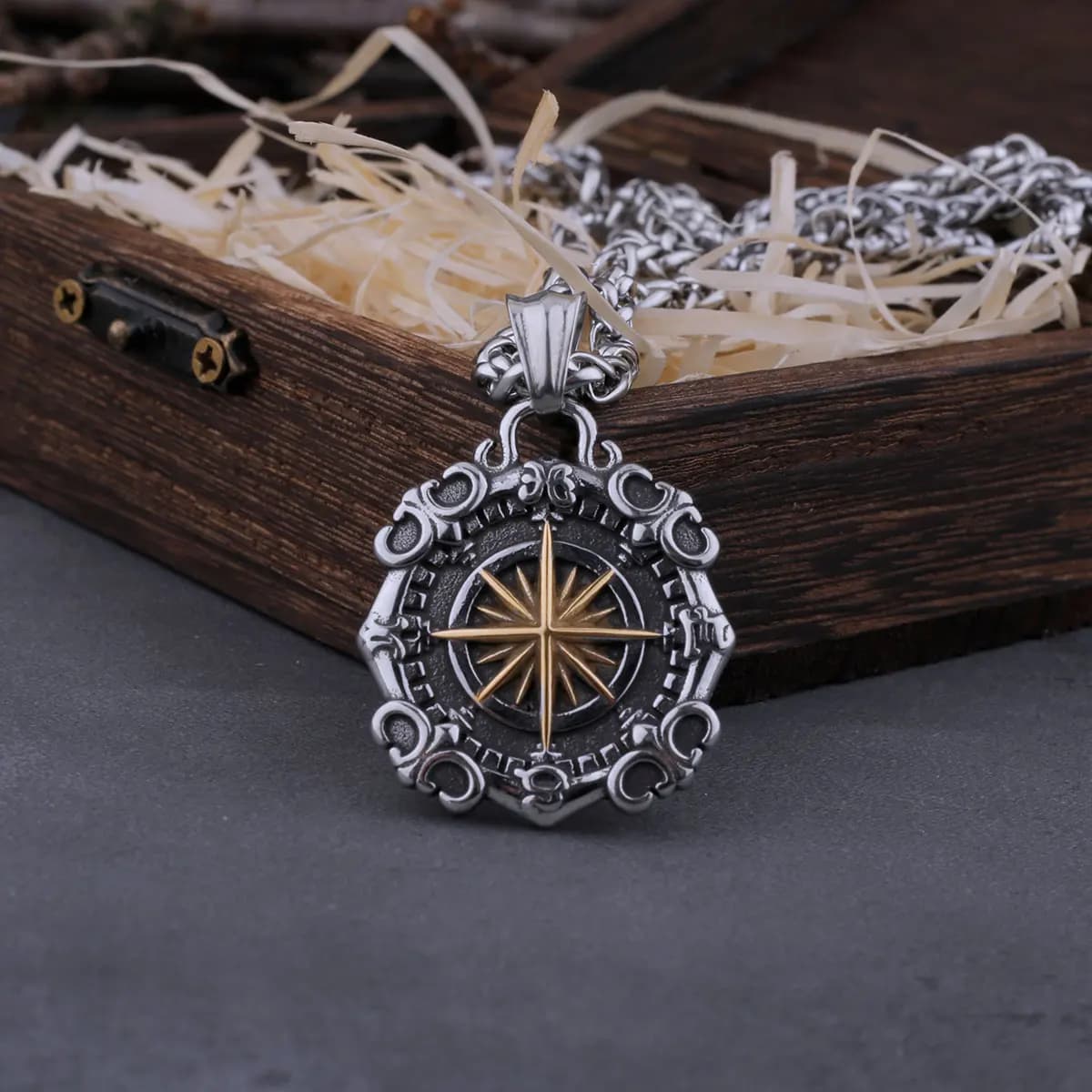 316L Stainless Steel Viking Star Sea Compass Necklace Nordic Hip Hop Retro Wild Boutique Biker Pendant Charm Creative Jewelry