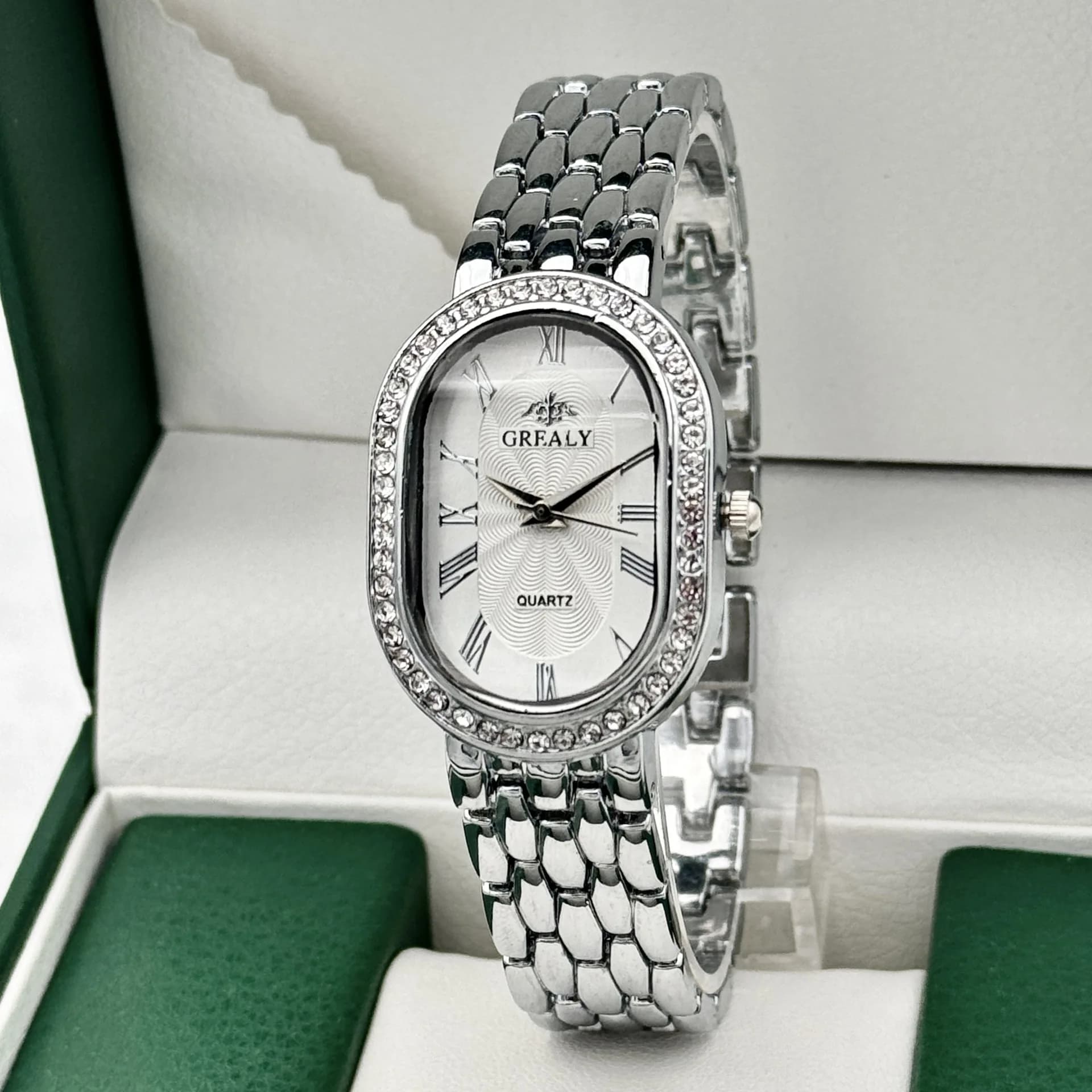 Orologi da donna di lusso Orologi da polso ovali con diamanti incrostati da donna Orologi da polso al quarzo moda donna
