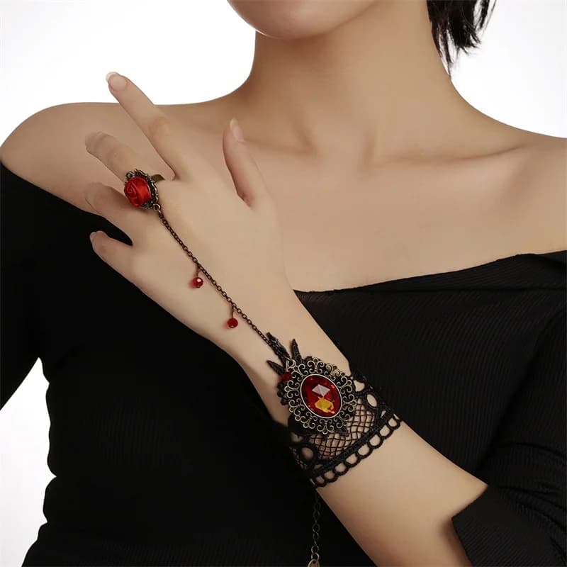 Bracciale da dito in pizzo nero con rosa rossa e anello, accessorio per feste da donna