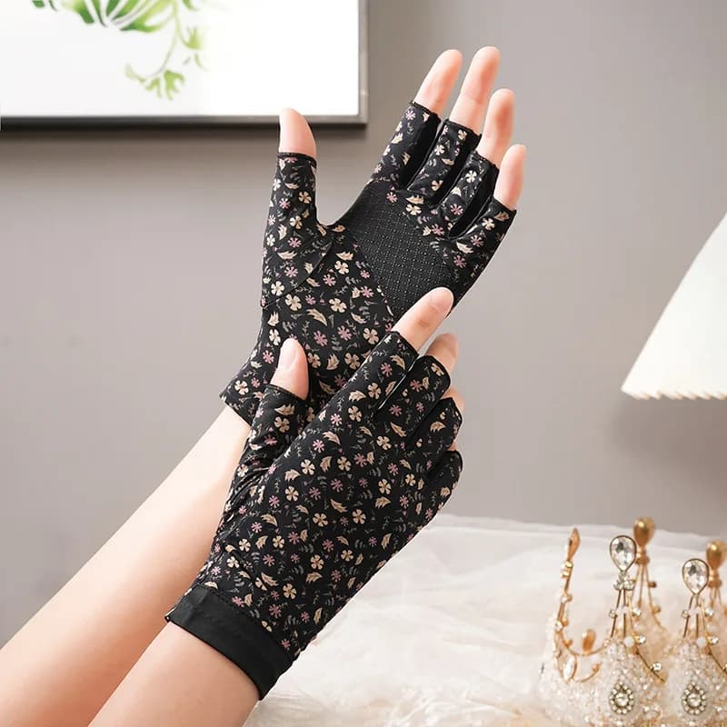 New Korean-style Floral-patterned Sun-protective Gloves Non-slip Breathable Elastic Half-finger Gloves Made of Korean Ice Silk