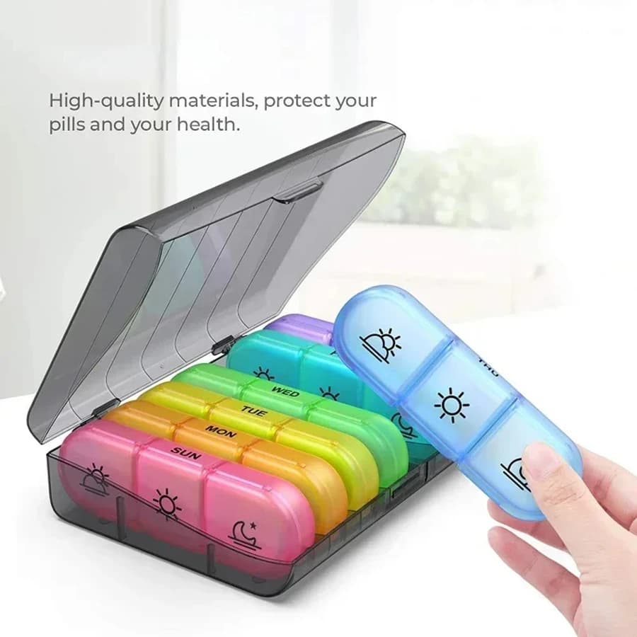 7 Days Organizer 21 Grills 3 times a day portable travel with large compartments for vitamins medicine fish oils