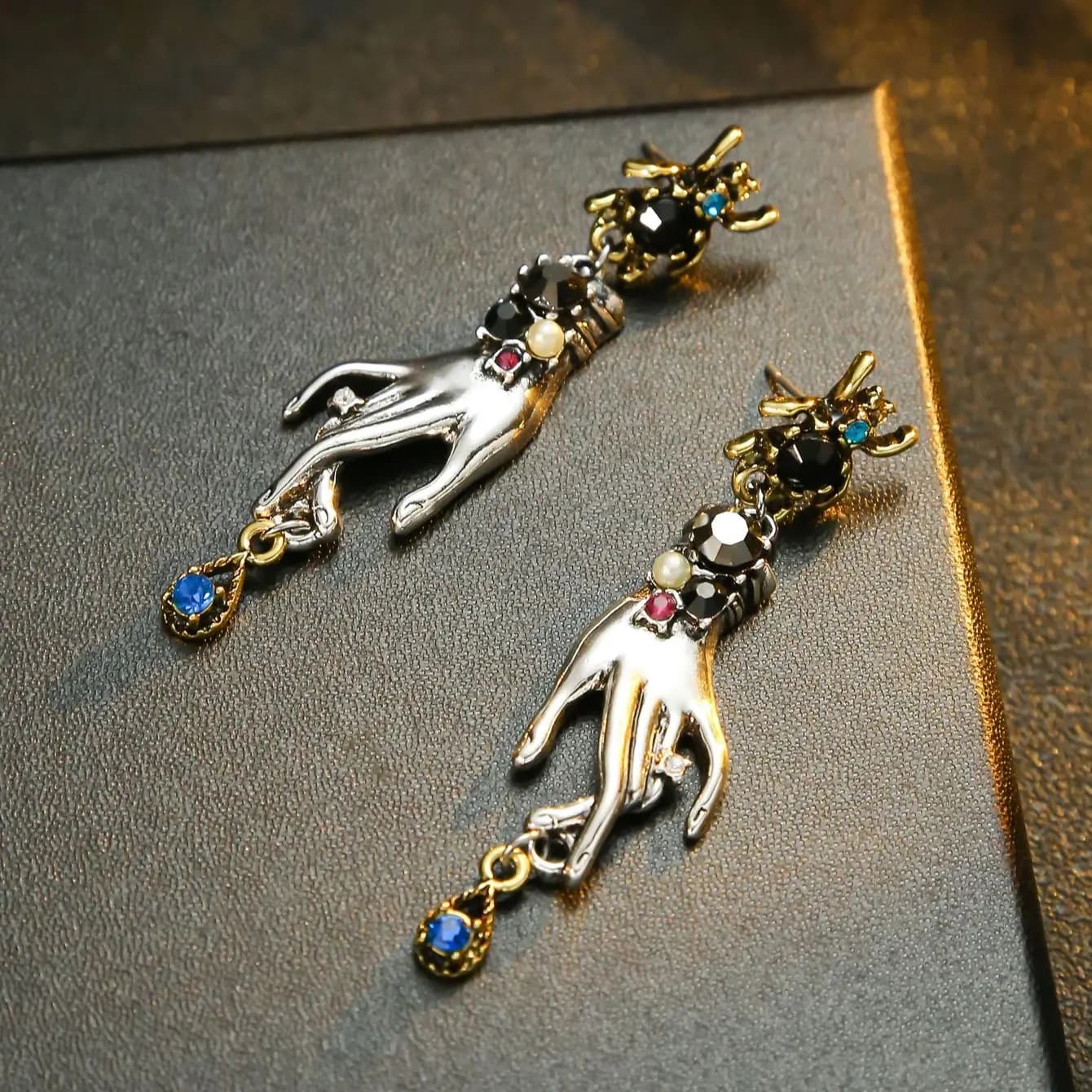 Gothic Hand - Shaped Drop Earrings With Crystal Halloween Artistic Design Dangle Earrings For Women