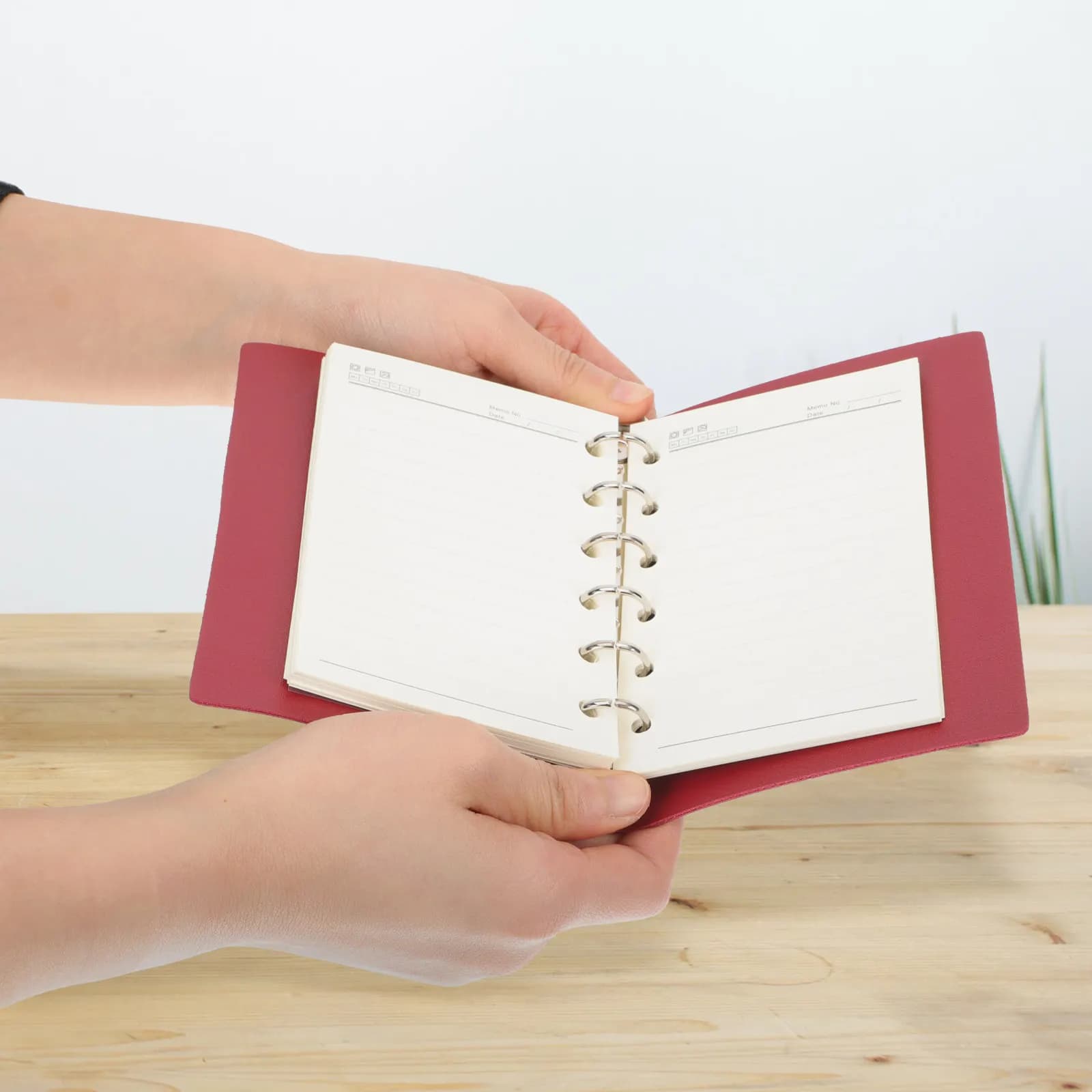 Set Personalizzabile di 6 Copertine per Quaderni ad Anelli, Protezione per Quaderni a Fogli Mobili, per Agende, Blocco Note, Diari, Planner Scolastici