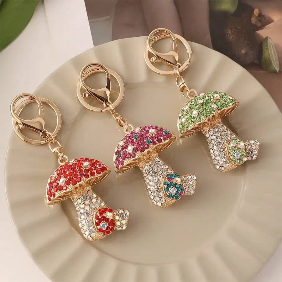 Rhinestone Mushroom Keychain Metal Key Ring Sparkly Crystal Bag Pendant Fashion Purse Charm Car Hanging Ornament