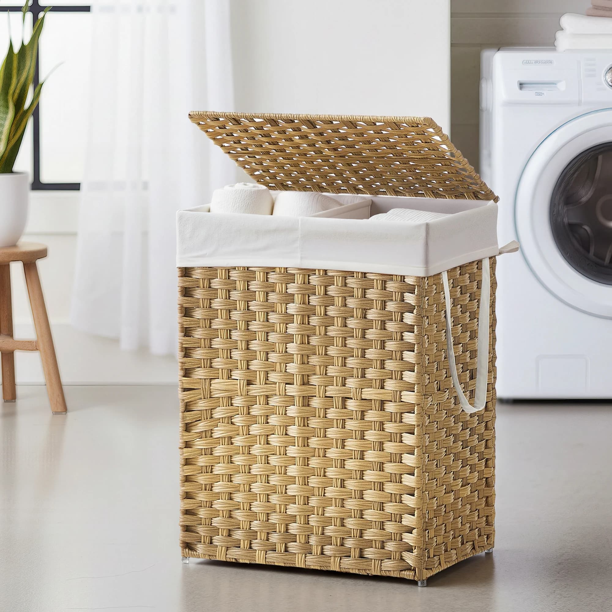 Cesto portabiancheria SONGMICS con coperchio, cesto portabiancheria da 90 litri con 2 sacchi interni rimovibili, 6 sacchi in rete, cesto portabiancheria in vimini, doppio scomparto