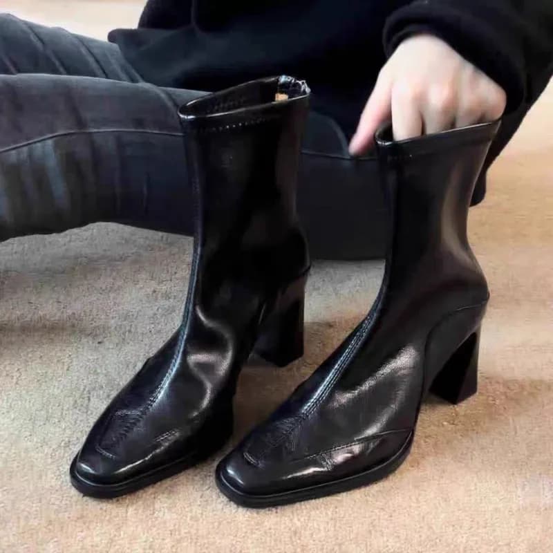 Winter retro style square-toe chunky heel ankle boots versatile and fashionable women's casual shoes with a refined temperament