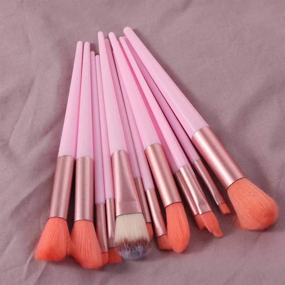 13Pcs/Set Professional Professional Makeup Brushes Furry Tools Eyeshadow Powder Brush Concealer Eye Shadow Cosmetic Brush Set